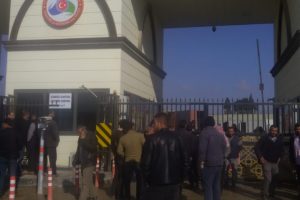 T&uuml;rk şof&ouml;rler Suriye'de mahsur kaldı