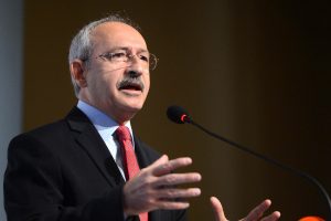 Kılı&ccedil;daroğlu, Uşak mitinginde konuştu