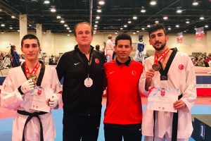 Milli taekwondoculardan ABD'de 4 altın madalya