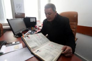 Bakan Akar 37 yıl sonra aynı makam odasında