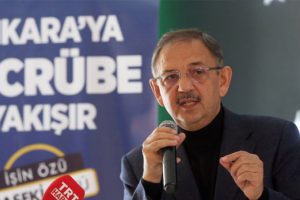 &Ouml;zhaseki: "&Uuml;&ccedil;&uuml;nc&uuml; sefer aday, daha bir proje s&ouml;ylemedi"
