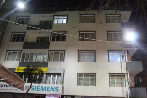 Gazdan zehirlenen anne kız hastaneye kaldırıldı