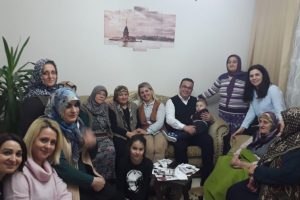 Bursa Mustafakemalpaşa Belediye Başkan Adayı Kanar: "Kağıt &uuml;zerinde yarısı, g&ouml;nl&uuml;m&uuml;zde ise tamamı onların"