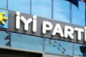 Ağrı'da İYİ Parti'den toplu istifa