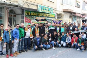 Akhisar'da fair-play &ouml;rneği