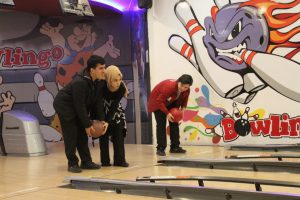 Engelli &ouml;ğrenciler bowling turnuvasında