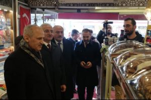 Ulaştırma ve Altyapı Bakanı Mehmet Cahit Turhan Erzincan'da