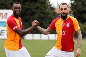 Yeni santrforlar Galatasaray'ın y&uuml;z&uuml;n&uuml; g&uuml;ld&uuml;rmedi