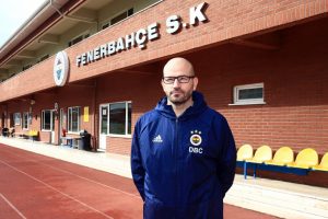 'Fenerbah&ccedil;e'nin iskeleti altyapı oyuncularından oluşacak'