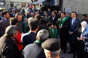 Bursa Osmangazi Belediye Başkanı D&uuml;ndar'a davullu zurnalı karşılama
