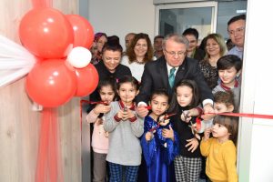 Manisa İl Sağlık M&uuml;d&uuml;rl&uuml;ğ&uuml;'nde &ccedil;ocuk oyun odası a&ccedil;ıldı
