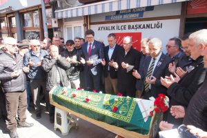 CHP'li Eryavuz son yolculuğuna uğurlandı