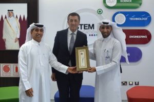 Milli Eğitim Bakanı Sel&ccedil;uk'tan Doha'daki T&uuml;rk okuluna ziyaret