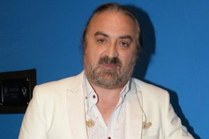 "Her şeyden vazge&ccedil;erim, d&uuml;r&uuml;stl&uuml;kten ge&ccedil;mem"