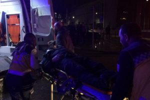 Ambulans ile polis aracı &ccedil;arpıştı! Yaralılar var
