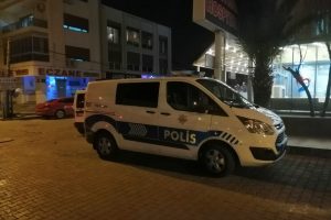 Sokak ortasındaki kavga kanlı bitti