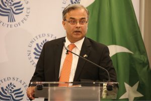 Pakistan'ın Washington B&uuml;y&uuml;kel&ccedil;isi Han: Pakistan kendini savunmaya devam edecek