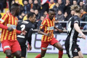 Kayserispor'a Mensah'tan k&ouml;t&uuml; haber