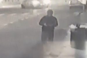 Bursa'da ilgin&ccedil; kaza kameralara yansıdı!