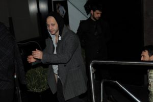 &Uuml;nl&uuml; oyuncu Rıza Kocaoğlu'ndan gece turu