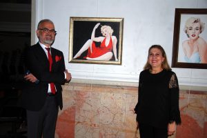 Ressam Mahmut Selekoğlu 3. kişisel resim sergisini a&ccedil;tı