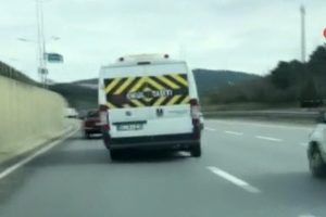 Okul servisiyle makas dehşeti!
