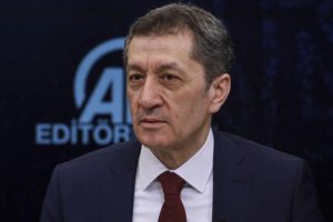 Milli Eğitim Bakanı Sel&ccedil;uk'tan okula başlama yaşı ile ilgili &ouml;nemli a&ccedil;ıklama