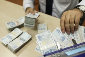 Yeni iş kuran gen&ccedil;lere 3 yıl s&uuml;reyle vergi istisnası ve prim desteği
