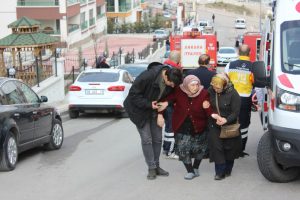 &Ccedil;ıkan yangın y&uuml;rekleri ağza getirdi