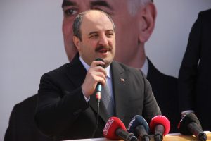 Bakan Varank il&ccedil;elerde SKM a&ccedil;ılışı ger&ccedil;ekleştirdi