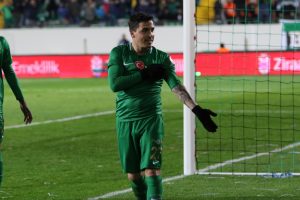Akhisarspor'da Josue kadro dışı!