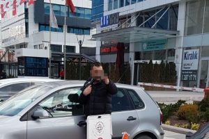 CHP Genel Merkezi &ouml;n&uuml;nde silahlı eylem!