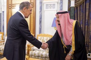 Suudi Arabistan Kralı Selman ile Lavrov g&ouml;r&uuml;şt&uuml;