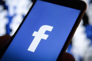 Facebook'tan yabancı kaynaklı reklamlara yasak