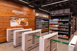 Amazon, ABD'de onlarca market a&ccedil;mayı planlıyor