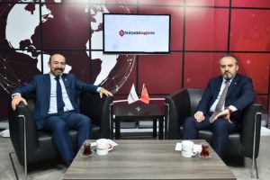 Alinur Aktaş Bursaspor'la ilgili soruları yanıtladı