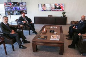 Vali Yerlikaya'dan Yıldırım Demir&ouml;ren'e ziyaret