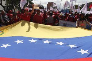 Venezuela'da h&uuml;k&uuml;met taraftarları da 9 Mart'ta sokakta