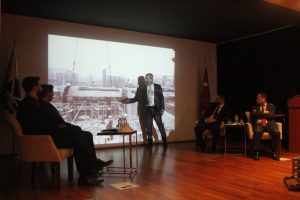 T&uuml;rkiye'nin deprem sorununu ele alan panel