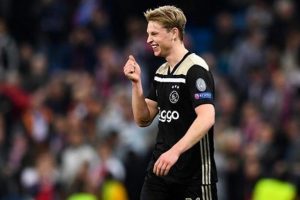 Frenkie de Jong: "Barcelona bana, Real Madrid'i yıkmamı s&ouml;yledi"