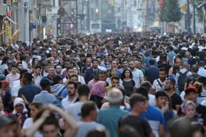 T&uuml;rkiye n&uuml;fusunun y&uuml;zde 49,8'ini kadınlar oluşturuyor