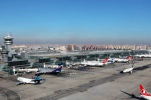 Havalimanlarında 12,7 milyon yolcuya hizmet verildi