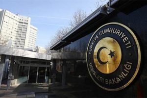 Bakan &Ccedil;avuşoğlu'ndan yeşil pasaport mesajı