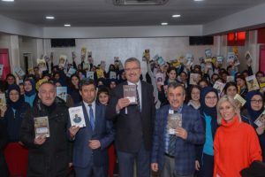 Bursa Karacabey'de 'Başkanımla Okuyorum' etkinlikleri devam ediyor