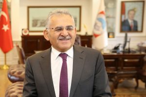 Başkan B&uuml;y&uuml;kkılı&ccedil;'ın Regaib Kandili mesajı