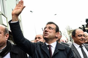 Ekrem İmamoğlu: Sayın Cumhurbaşkanının mahallesi olmasından &ouml;t&uuml;r&uuml;...