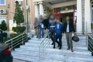 Aydın'da aranan 5 ş&uuml;pheli yakalandı