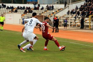 Tokatspor evinde kaybetti
