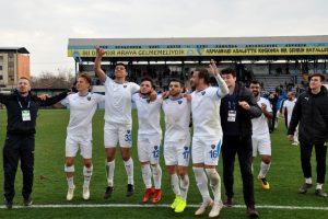 Karacabey Belediyespor tek golle kazandı!