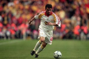 ''Hagi transferi i&ccedil;in Fenerbah&ccedil;e'yle g&ouml;r&uuml;şt&uuml;m, 'İ&ccedil; savaş &ccedil;ıkar' dediler''